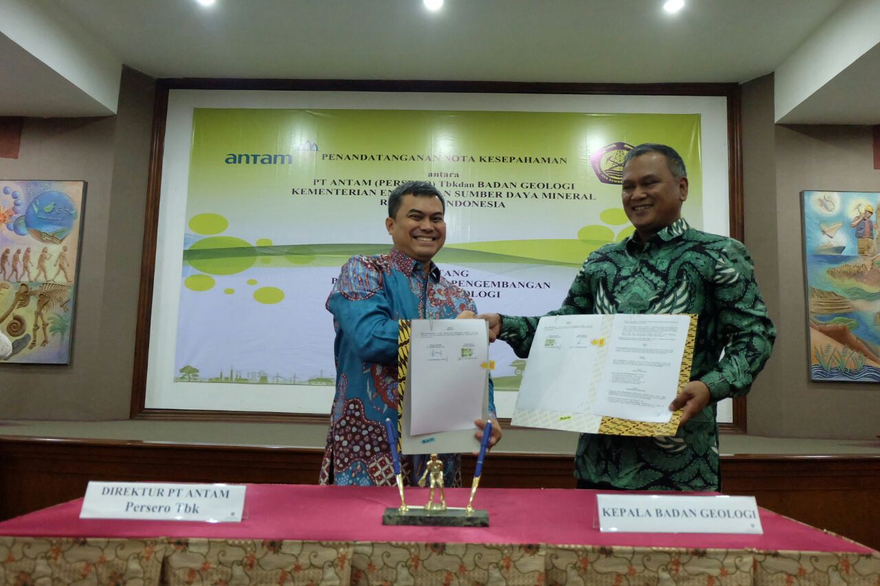 Tandatangani MoU, Badan Geologi KESDM dan PT ANTAM Bersinergi di Bidang Penyelidikan dan Pengembangan Geologi
